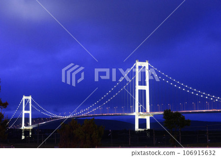 夜間照明的室蘭白鳥橋 夜間照明的室蘭白鳥橋 106915632