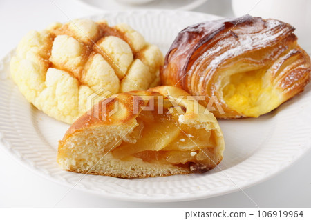 美味的甜麵包 106919964