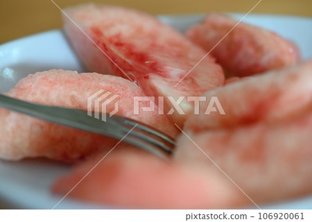 美味的鮮切桃子 106920061