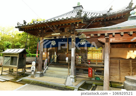 [Imabari City, Shikoku 88 Pilgrimages, Iyo, 54th temple “Enmeiji” Daishido] 106920521