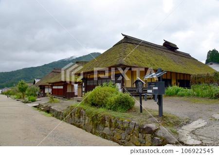 大內宿保留著江戶時代的街景 大內宿保留著江戶時代的街景 106922545