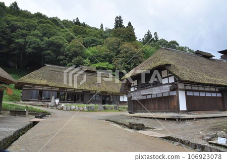 大內宿保留著江戶時代的街景 大內宿保留著江戶時代的街景 106923078