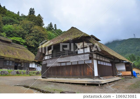 大內宿保留著江戶時代的街景 大內宿保留著江戶時代的街景 106923081
