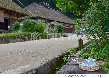 大內宿保留著江戶時代的街景 大內宿保留著江戶時代的街景 106923083