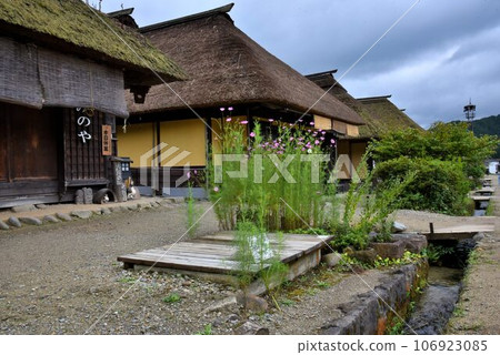 大內宿保留著江戶時代的街景 大內宿保留著江戶時代的街景 106923085