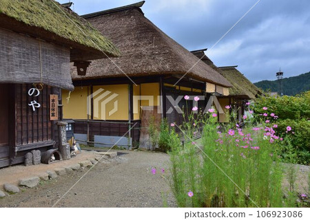 大內宿保留著江戶時代的街景 大內宿保留著江戶時代的街景 106923086