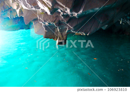 blue cave 4 106923810