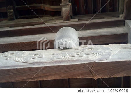 尾道法堂寺大門的梁雕 106926028