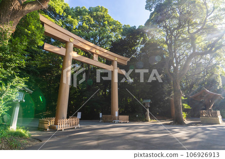 Meiji Shrine First Torii (South Sando Torii) Meiji Shrine First Torii (South Sando Torii) 106926913