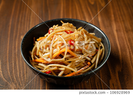 Kibo burdock Kibo burdock 106928969