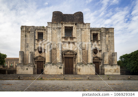 Cloister Cloister 106929384