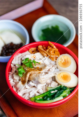 Chicken rice (Jirofan) 106930755
