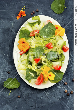 Vegetable salad with nasturtium, diet food. Vegetable salad with nasturtium, diet food. 106930928