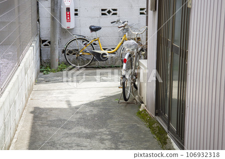 城市小巷 城市小巷 106932318