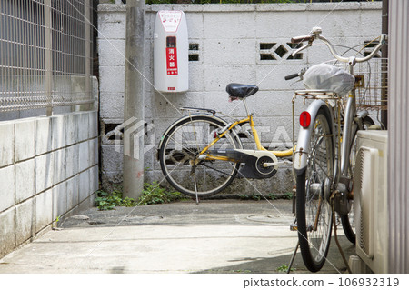 城市小巷 城市小巷 106932319