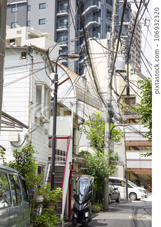 城市小巷 城市小巷 106932320