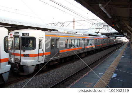 [CA] 東海道本線313系列列車（名古屋地區～新快速：大垣⇔豐橋） 106932329