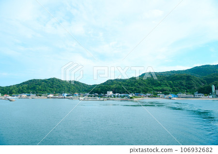 Ordinary daily life in Teshima 106932682