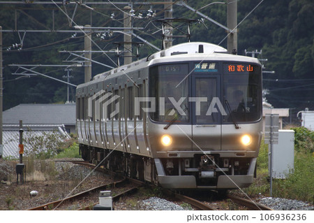 紀伊國線/喜瀨本線 223 系列車（紀伊田邊⇔和歌山） 106936236