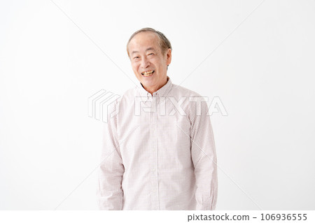 Senior male portrait casual Senior male portrait casual 106936555