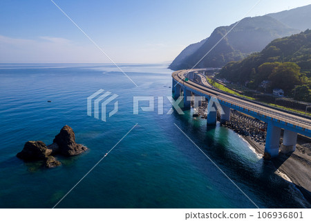 無人機/航拍｜早晨的親代海岸（親代碼頭公園周邊） 106936801