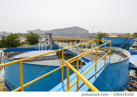 Aerated pool wastewater treatment system in industrial plants. environmental science and reuse waste water Aerated pool wastewater treatment system in industrial plants. environmental science and reuse waste water 106938168