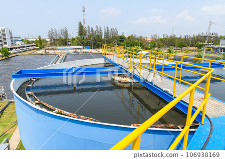 Aerated pool wastewater treatment system in industrial plants. environmental science and reuse waste water Aerated pool wastewater treatment system in industrial plants. environmental science and reuse waste water 106938169