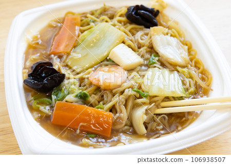 芝麻醬蕎麥麵 芝麻醬蕎麥麵 106938507