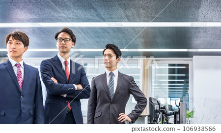 年輕男性業務團隊 年輕男性業務團隊 106938566