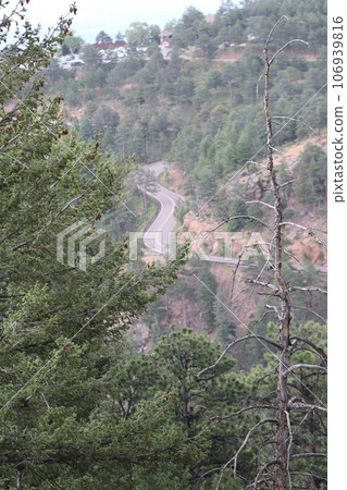 Mountain Pass Driving down from Estes Park 106939816