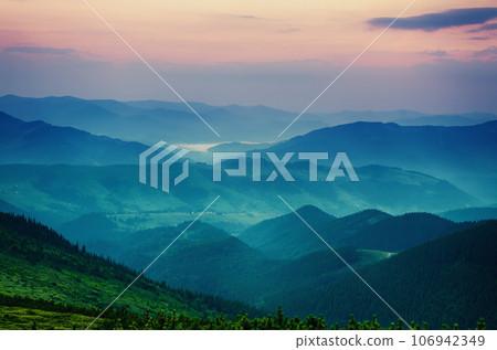 Amazing mountain sunrise Amazing mountain sunrise 106942349