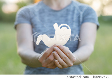 Support and treatment of the stomach with folk remedies. 106942479