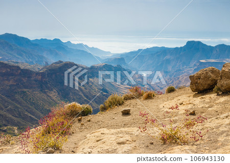 beautiful landscape of the volcanic island of gran canaria 106943130