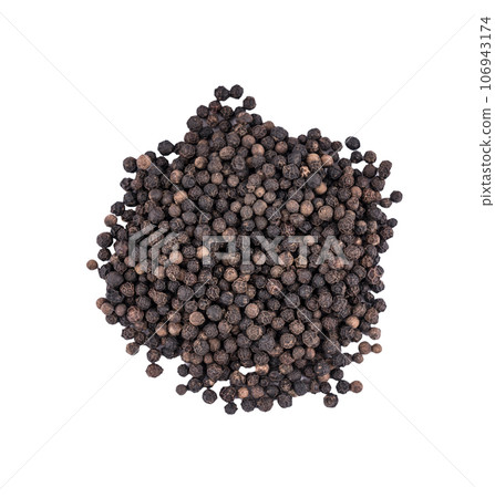 a small pile of peppercorns a small pile of peppercorns 106943174