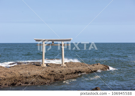 Oarai Coast Kamiiso Torii Oarai Coast Kamiiso Torii 106945588