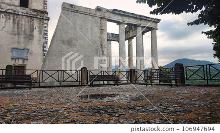 ancient buildings with columns. Temple of Hercules ancient buildings with columns. Temple of Hercules 106947694