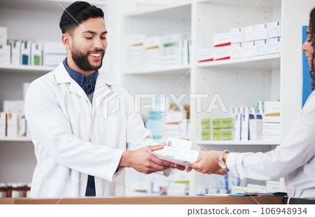 Pharmacist, man and smile with customer pills payment in store with healthcare and medical help. Pharmacy, happy and supplements information with a professional with package in pharmaceutical shop 106948934