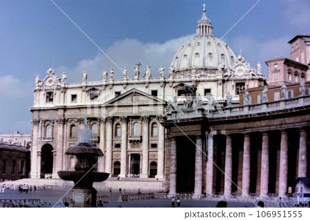 Italy Vatican City (Palace) 106951555