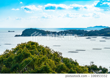[瀨戶內海國立公園]岡山縣備前市，晴朗的冬日，從橿島狸山展望台看到的大太島村 106953332