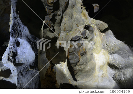Inazane cave Inazane cave 106954169