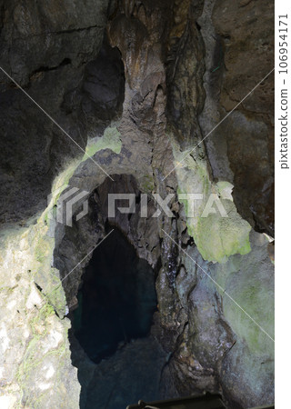 Inazane cave Inazane cave 106954171