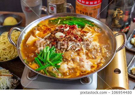 Taiwanese giblet hotpot 106954480