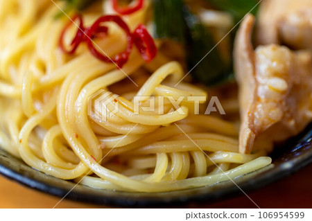 台灣內臟火鍋拉麵 台灣內臟火鍋拉麵 106954599