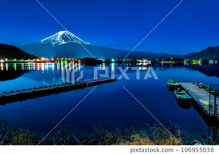 富士山、夜景~河口湖~ 富士山、夜景~河口湖~ 106955038
