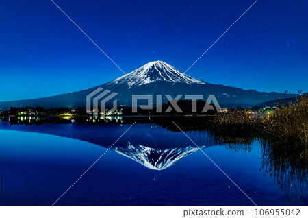 Mt.Fuji, night view ~Lake Kawaguchi~ Mt.Fuji, night view ~Lake Kawaguchi~ 106955042