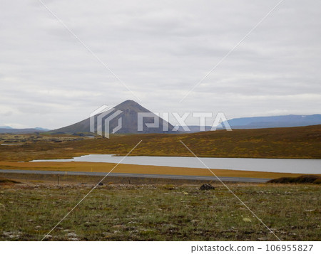 Iceland Summer Mývatn Mountain Vindbelgur Vindbelgjarfjall 106955827