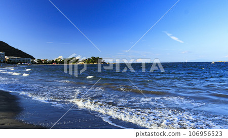 Shonan sea and sky (Kanagawa Prefecture, Hayama Town, autumn) 106956523
