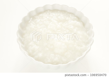 white porridge breakfast white porridge breakfast 106958470