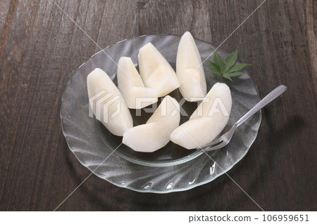 Toyomizu Nashi 106959651