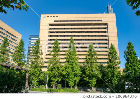 位於東京都中央區築地的朝日新聞東京總社大樓 106964370